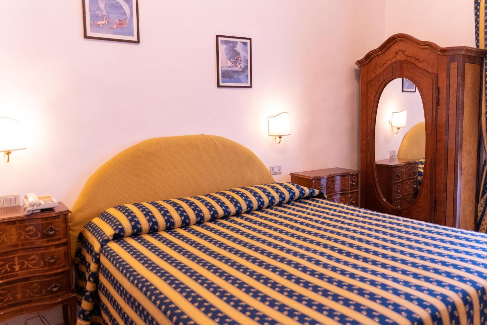 Hotel Belvedere Асизи Екстериор снимка